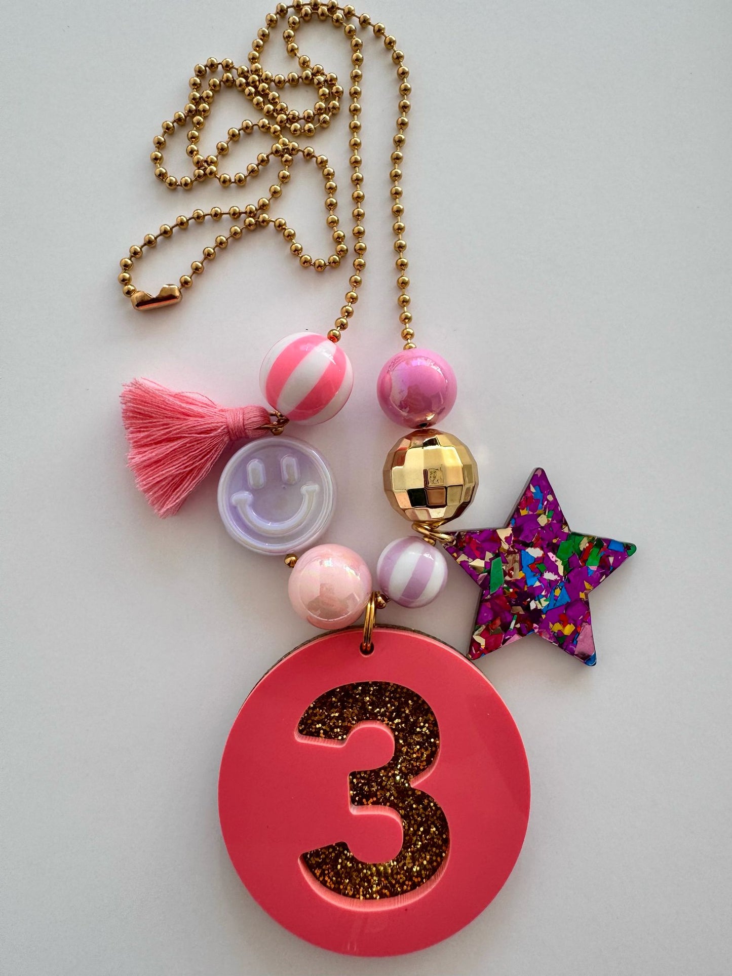 By melo - Verjaardagsketting roze glitter - 3 Jaar
