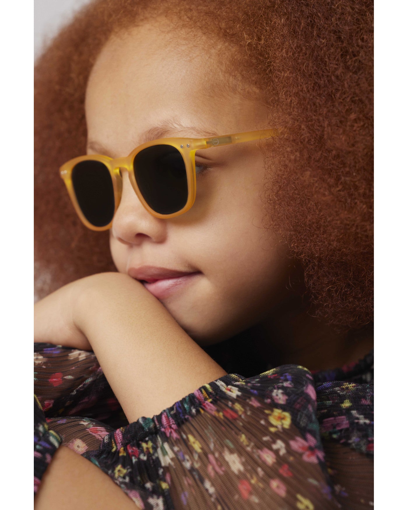 IZIPIZI - Junior sun E - Yellow honey - 5-10 jaar