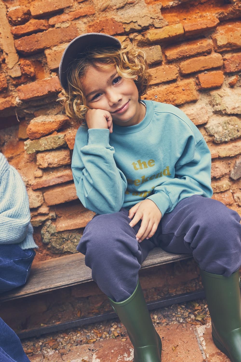 Tocoto vintage - SWEATSHIRT " THE WEEKED FAMILY CLUB"