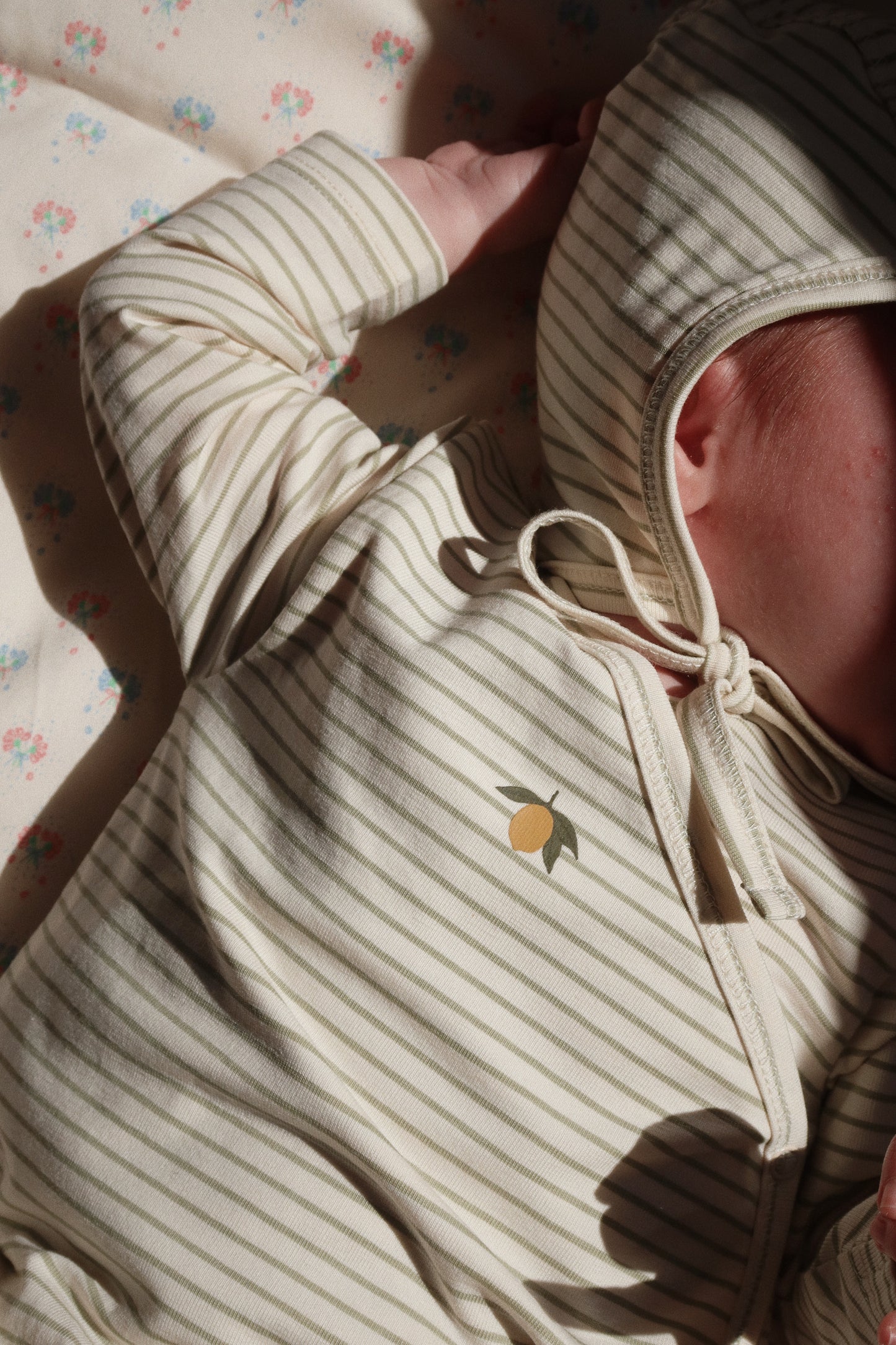 Konges slojd - Basic newborn onesie - Tea stripe