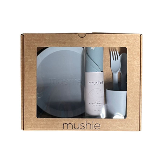 Mushie - Giftbox dinnerware round - powder blue