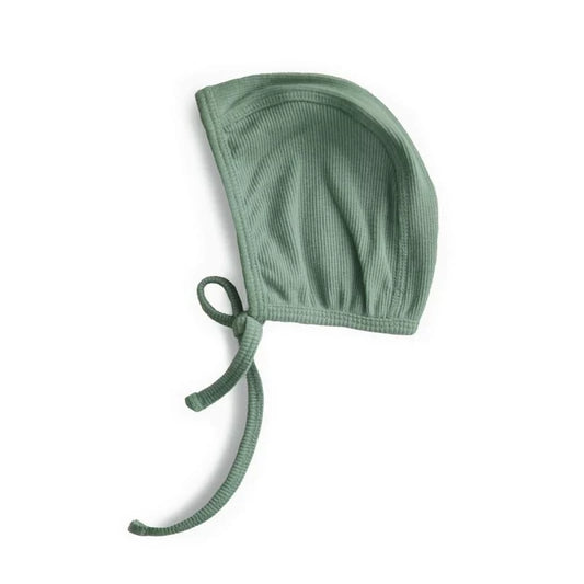 Mushie - Ribbed baby bonnet - Roman green